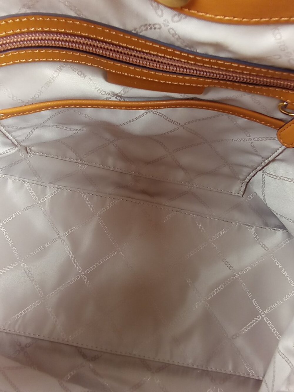 Michael Kors SET Tote & FREE Wallet with Crossbody Strap FREE Shipping - Picture 4 of 15